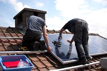 exemples de différents types de panneaux solaires